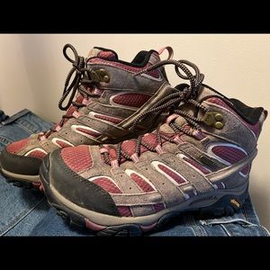 MERRELL WOMENS MOAB MID WATERPROOF HIKING BOOT